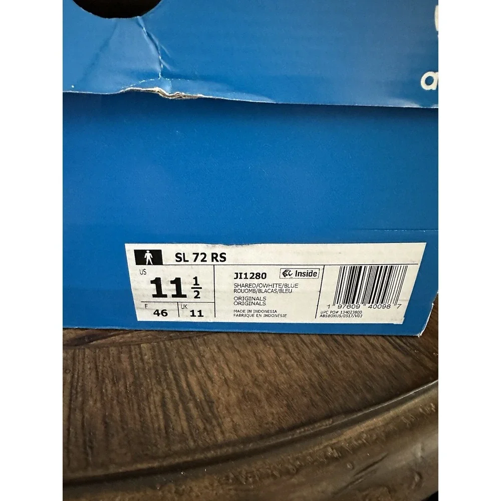 adidas box has